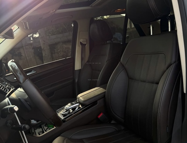 Clean Foreign Used Mercedes-Benz GLE 350 2018 for Sale In Abuja