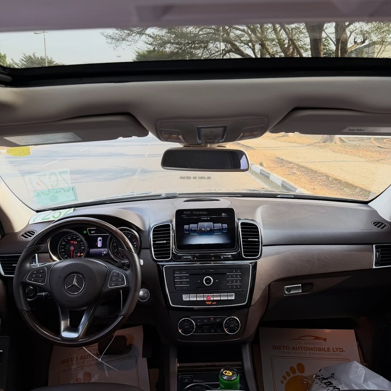 Clean Foreign Used Mercedes-Benz GLE 350 2018 for Sale In Abuja image