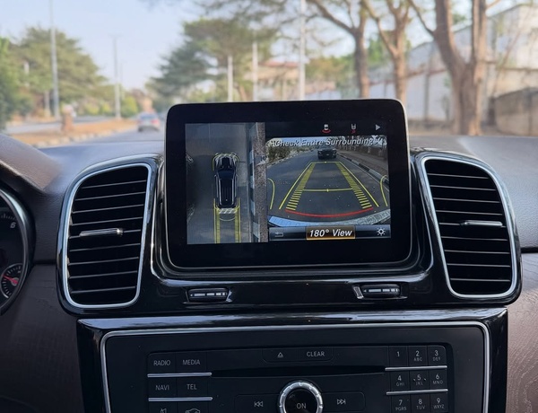 Clean Foreign Used Mercedes-Benz GLE 350 2018 for Sale In Abuja