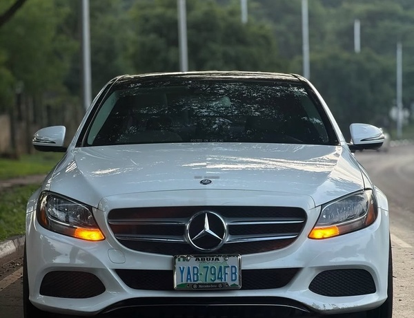 MERCEDES C300 2015 FOR SALE