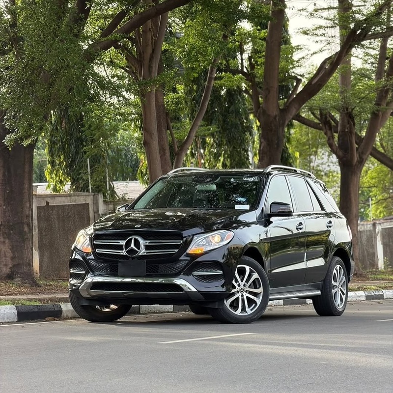 Clean  Mercedes-Benz GLE350 (2017)– No Issues, Perfect Family SUV image