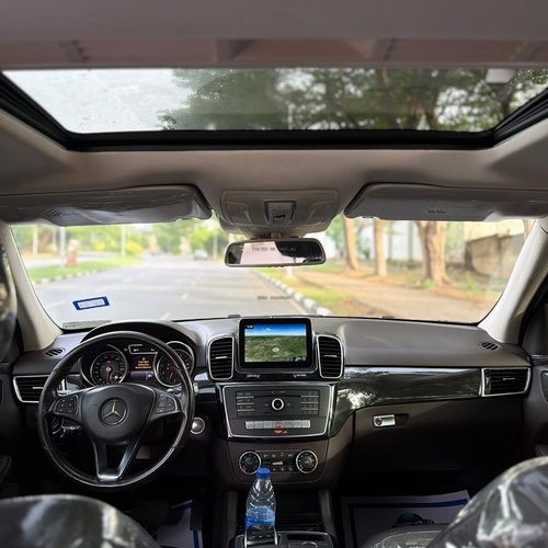 Clean  Mercedes-Benz GLE350 (2017)– No Issues, Perfect Family SUV