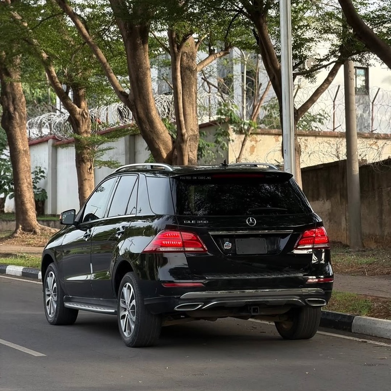 Clean  Mercedes-Benz GLE350 (2017)– No Issues, Perfect Family SUV image