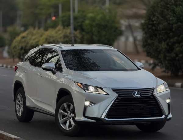 CLEAN LEXUS RX350 2016– BUY AND DRIVE, NO FAULTS