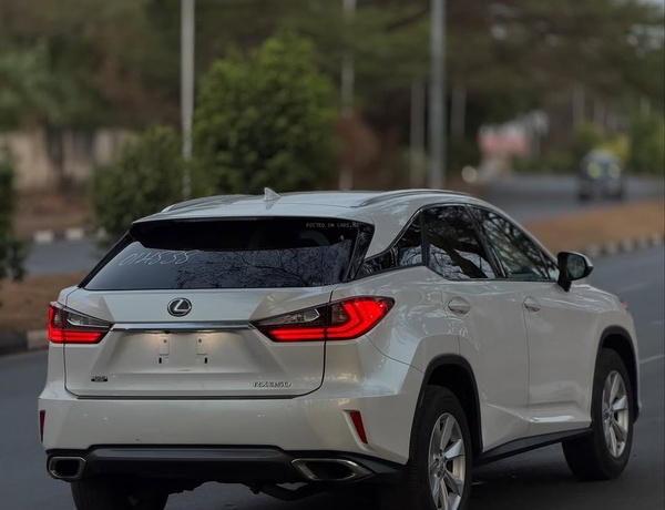 CLEAN LEXUS RX350 2016– BUY AND DRIVE, NO FAULTS