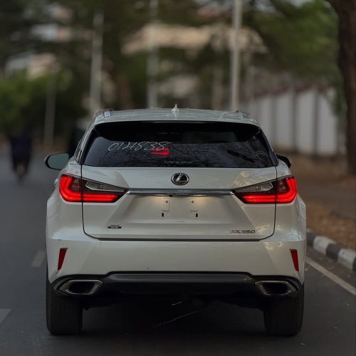 CLEAN LEXUS RX350 2016– BUY AND DRIVE, NO FAULTS