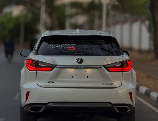 CLEAN LEXUS RX350 2016– BUY AND DRIVE, NO FAULTS