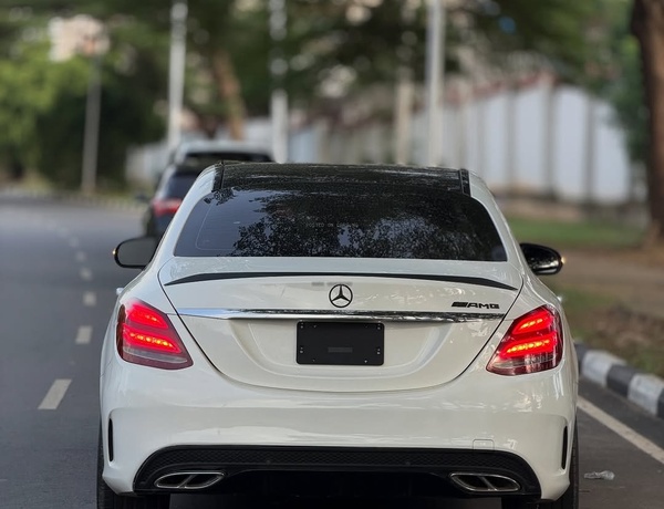 2016 MERCEDES-BENZ C450 AMG – FOREIGN USED | LUXURY PERFORMANCE SEDAN