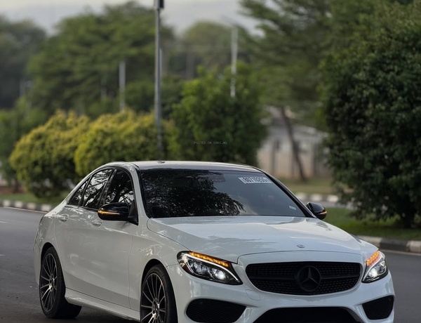 2016 MERCEDES-BENZ C450 AMG – FOREIGN USED | LUXURY PERFORMANCE SEDAN