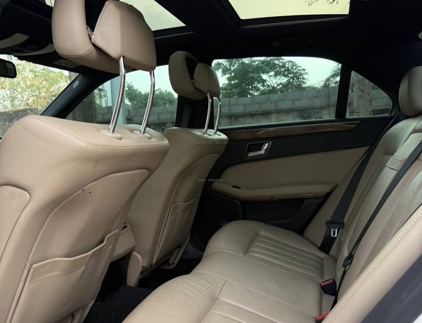 Clean Mercedes Benz E350 2010 – No Issues, Ready to Drive