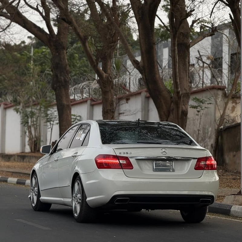 Clean Mercedes Benz E350 2010 – No Issues, Ready to Drive image