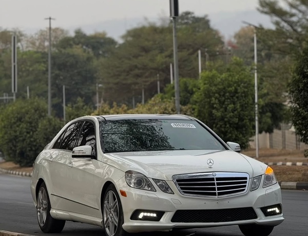 Clean Mercedes Benz E350 2010 – No Issues, Ready to Drive