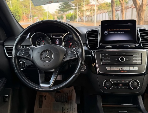 Clean Mercedes Benz GLE350 2019– No Issues, Ready to Drive