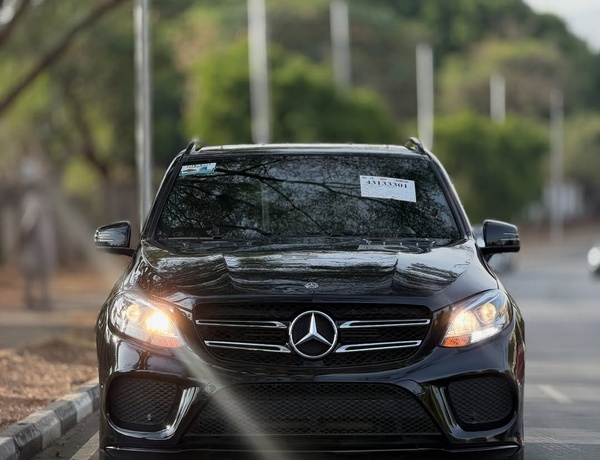 Clean Mercedes Benz GLE350 2019– No Issues, Ready to Drive