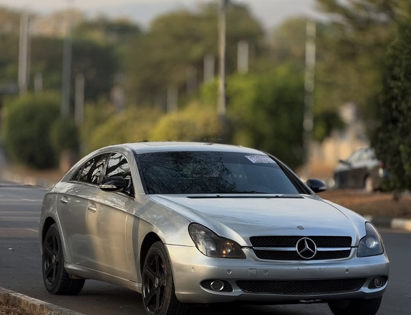 Foreign Used Mercedes-Benz CLS500 – 2008 for Sale In Abuja