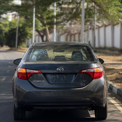 Foreign Used Toyota Corolla LE 2014 model for Sale In Abuja