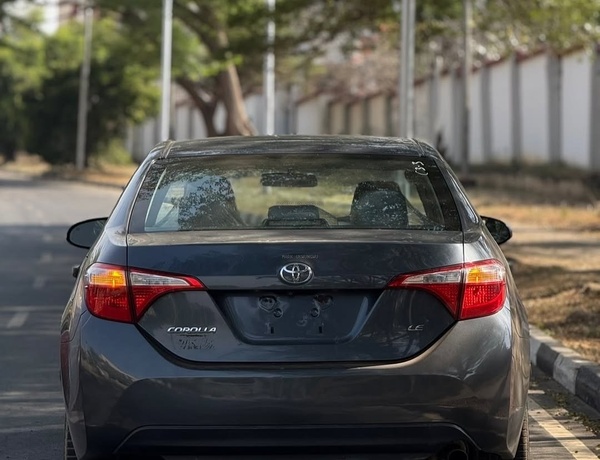 Foreign Used Toyota Corolla LE 2014 model for Sale In Abuja