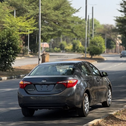Foreign Used Toyota Corolla LE 2014 model for Sale In Abuja
