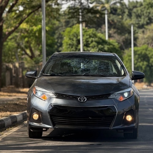 Foreign Used Toyota Corolla LE 2014 model for Sale In Abuja
