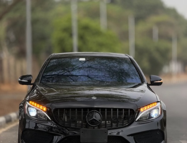  Foreign Used 2018 Mercedes-AMG C43 AMG for Sale In Abuja