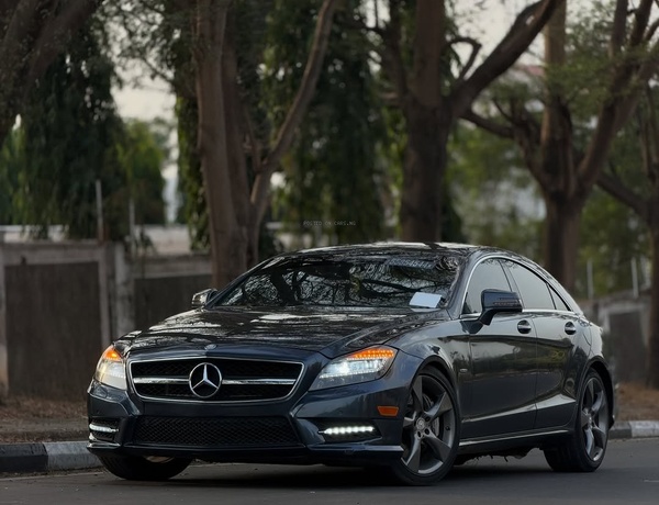 Foreign Used Mercedes-Benz CLS550 2011 for Sale In Abuja