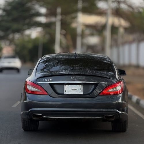 Foreign Used Mercedes-Benz CLS550 2011 for Sale In Abuja