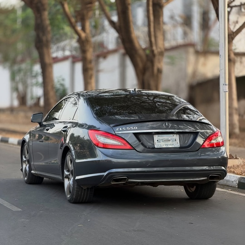 Foreign Used Mercedes-Benz CLS550 2011 for Sale In Abuja image