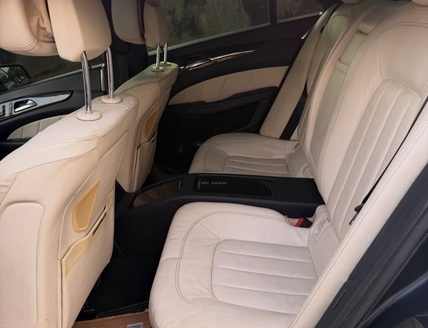 Foreign Used Mercedes-Benz CLS550 2011 for Sale In Abuja