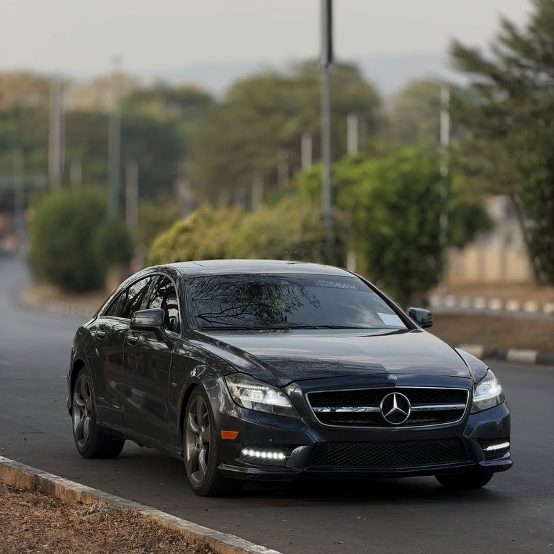 Foreign Used Mercedes-Benz CLS550 2011 for Sale In Abuja image