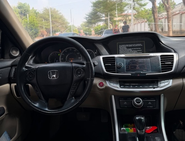 Direct Import Honda Accord 2014 – Ready for Immediate Use