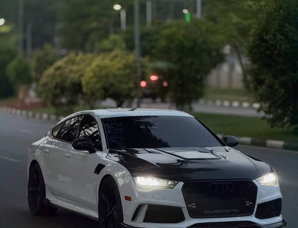 Audi RS7 2017  Foreign Used – Full Option Ready Now