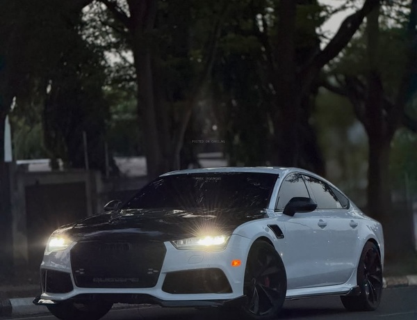 Audi RS7 2017  Foreign Used – Full Option Ready Now