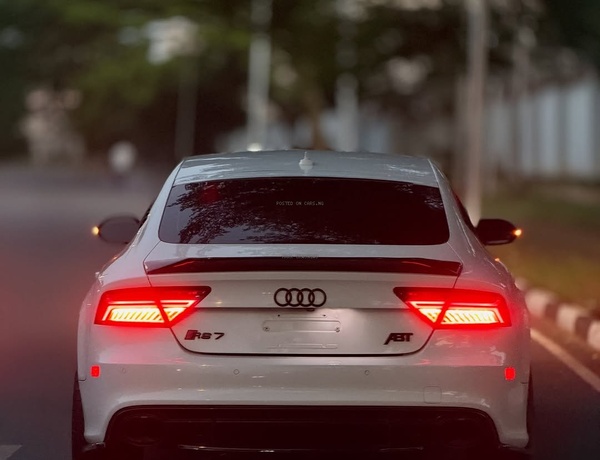Audi RS7 2017  Foreign Used – Full Option Ready Now