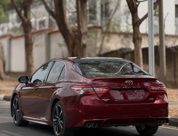 Direct Import Toyota Camry XSE 2018 – Well Maintained & Ready