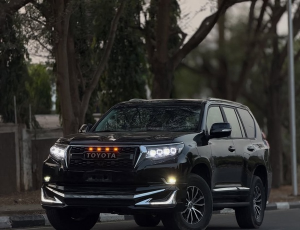 FOREIGN USED Toyota Land Cruiser 2015 for Sale In Abuja