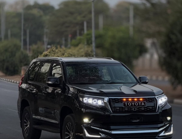 FOREIGN USED Toyota Land Cruiser 2015 for Sale In Abuja