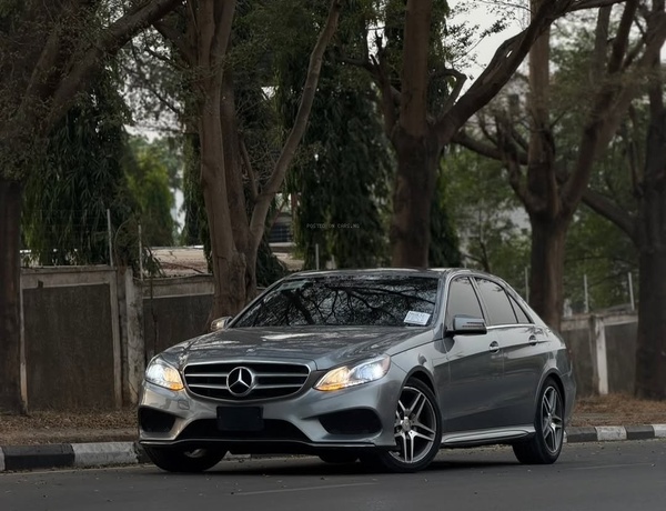 Foreign Used 2014 Mercedes-Benz E350 for Sale In Abuja