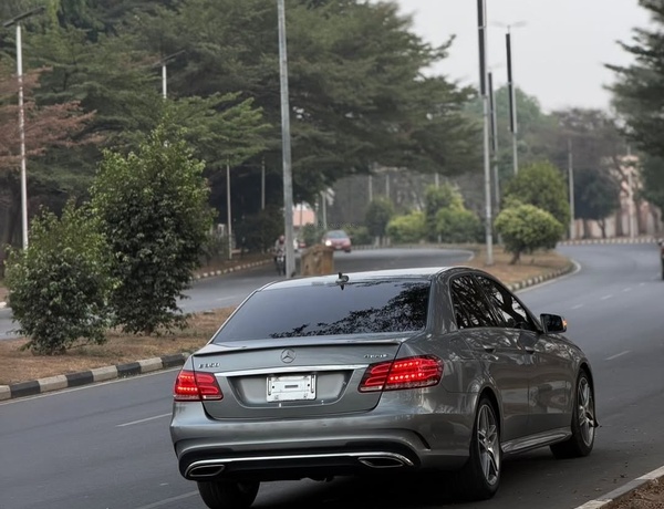 Foreign Used 2014 Mercedes-Benz E350 for Sale In Abuja