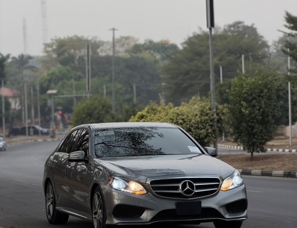 Foreign Used 2014 Mercedes-Benz E350 for Sale In Abuja
