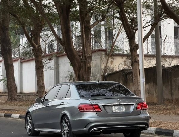 Foreign Used 2014 Mercedes-Benz E350 for Sale In Abuja