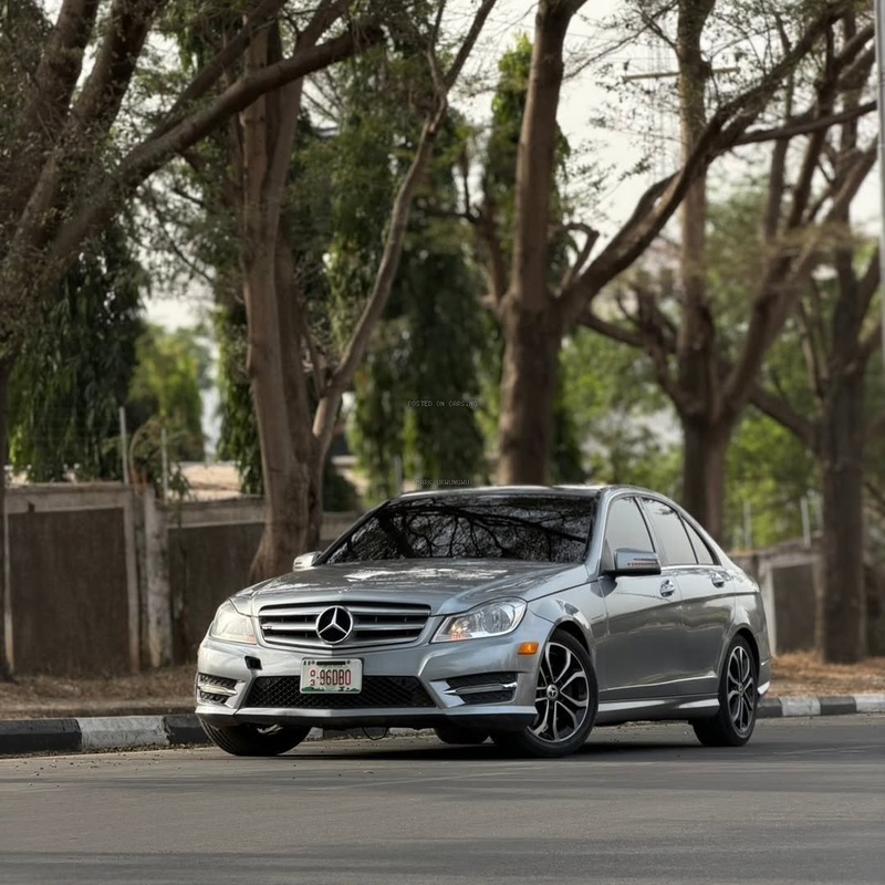 Foreign Used Mercedes Benz C300 2013 for Sale In Abuja image