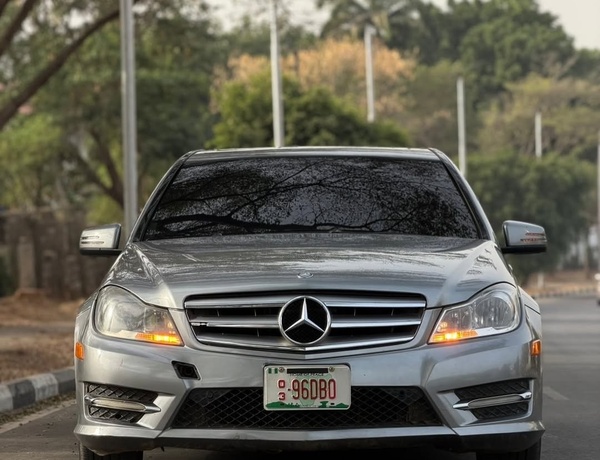 Foreign Used Mercedes Benz C300 2013 for Sale In Abuja