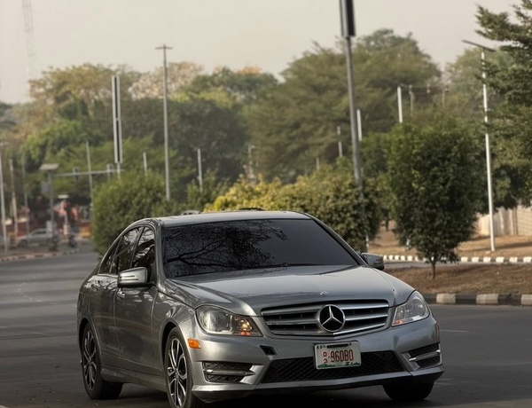Foreign Used Mercedes Benz C300 2013 for Sale In Abuja