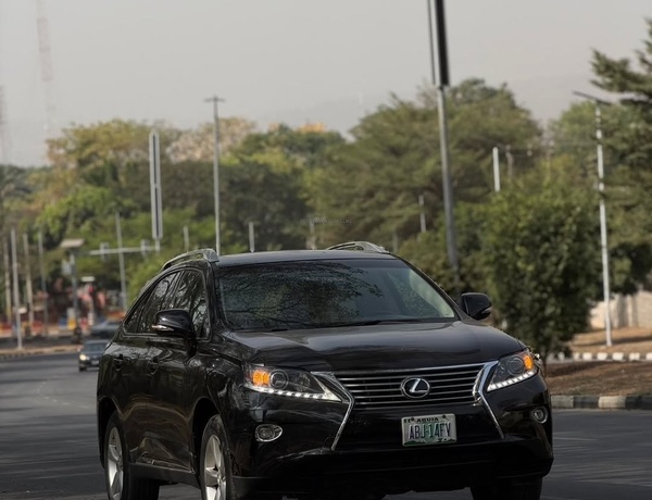 Nigerian Used Lexus RX350 2015 for Sale In Lagos