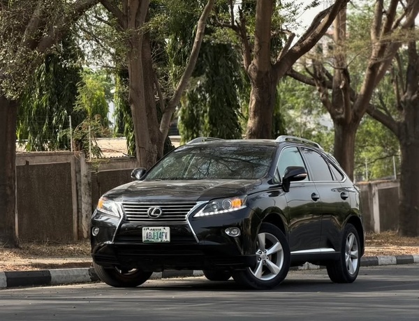 Nigerian Used Lexus RX350 2015 for Sale In Lagos