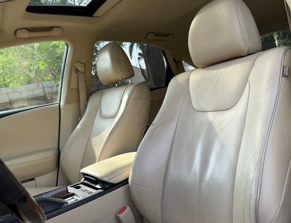 Nigerian Used Lexus RX350 2015 for Sale In Lagos