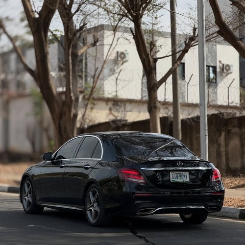 2016 Mercedes-Benz E300  FOREIGN USED – Luxury Performance Sedan