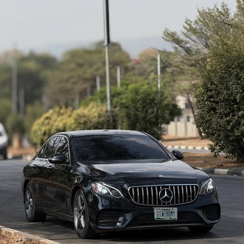 2016 Mercedes-Benz E300  FOREIGN USED – Luxury Performance Sedan