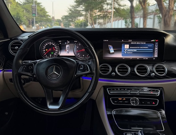 Foreign Used Toyota Camry XSE 2021 model for Sale In Abuja