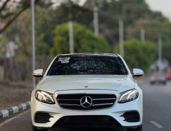 Foreign Used Toyota Camry XSE 2021 model for Sale In Abuja